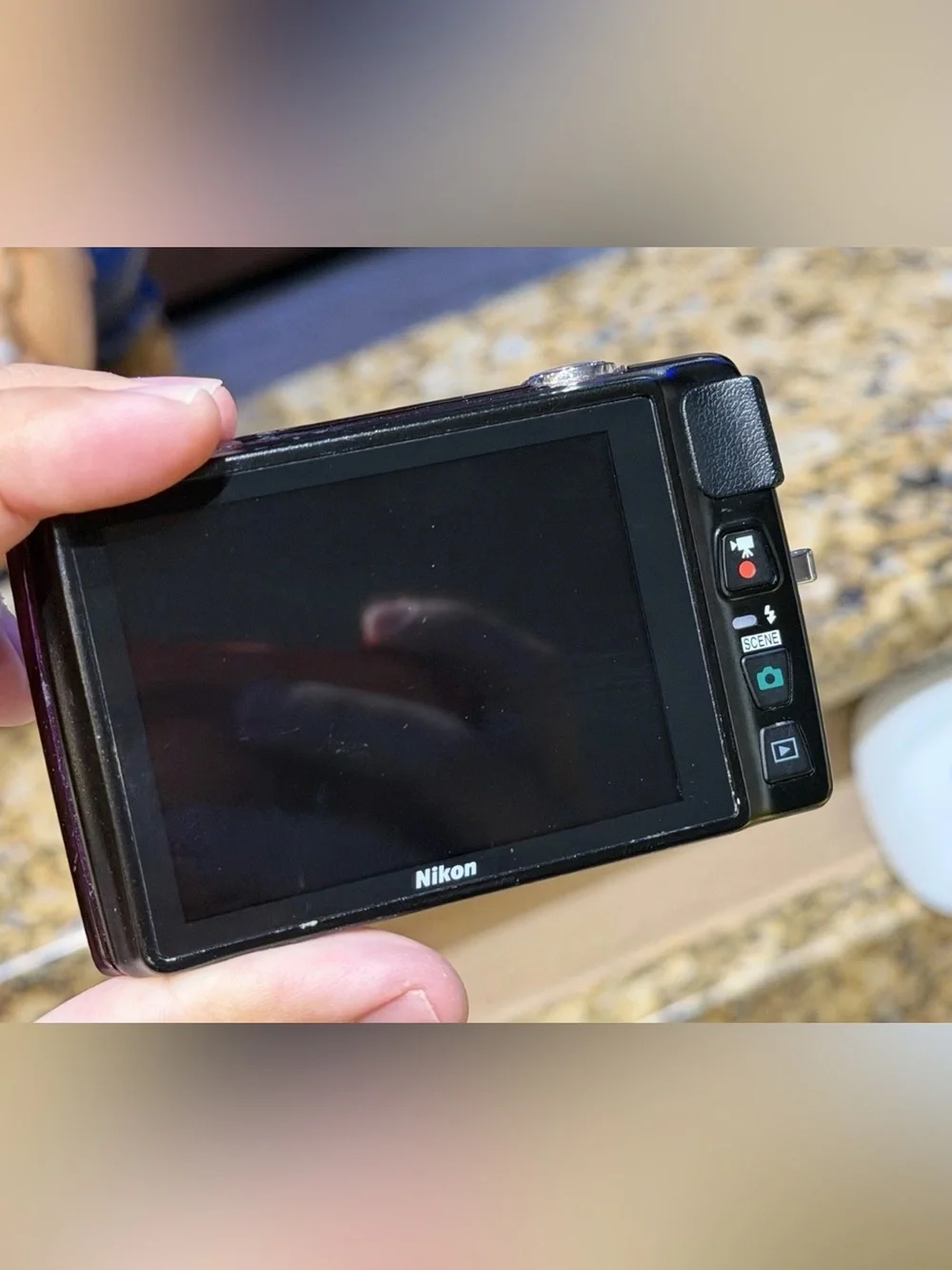 Nikon Coolpix S4300 16MP Digital Camera – Plum – LENS ERROR – For Parts / Repair